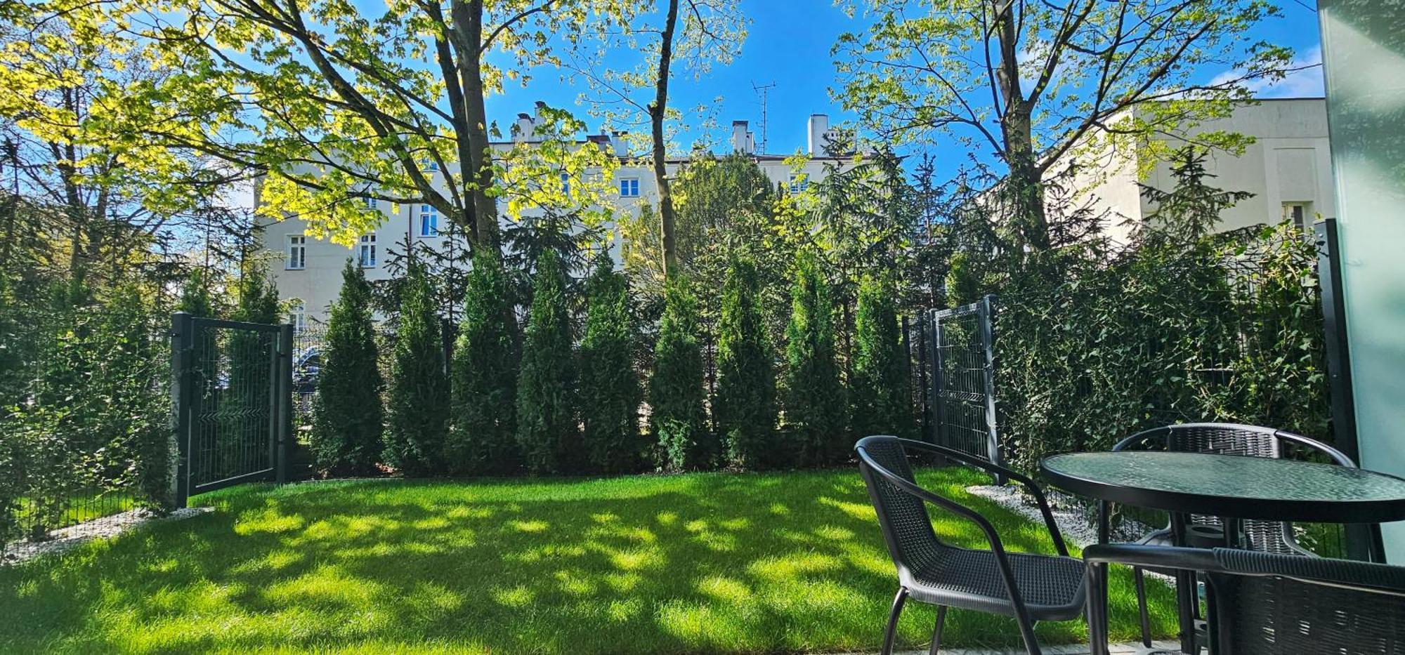 Apartament Whiteblue Kolobrzeg Z Duzym Ogrodkiem - 100 M Od Plazy! Whiteblue Kolberg Apartment Mit Grossem Garten - 100 M Vom Strand Entfernt! Whiteblue Kolobrzeg Apartman S Velkou Zahradou - 100 M Od Plaze! Exteriér fotografie