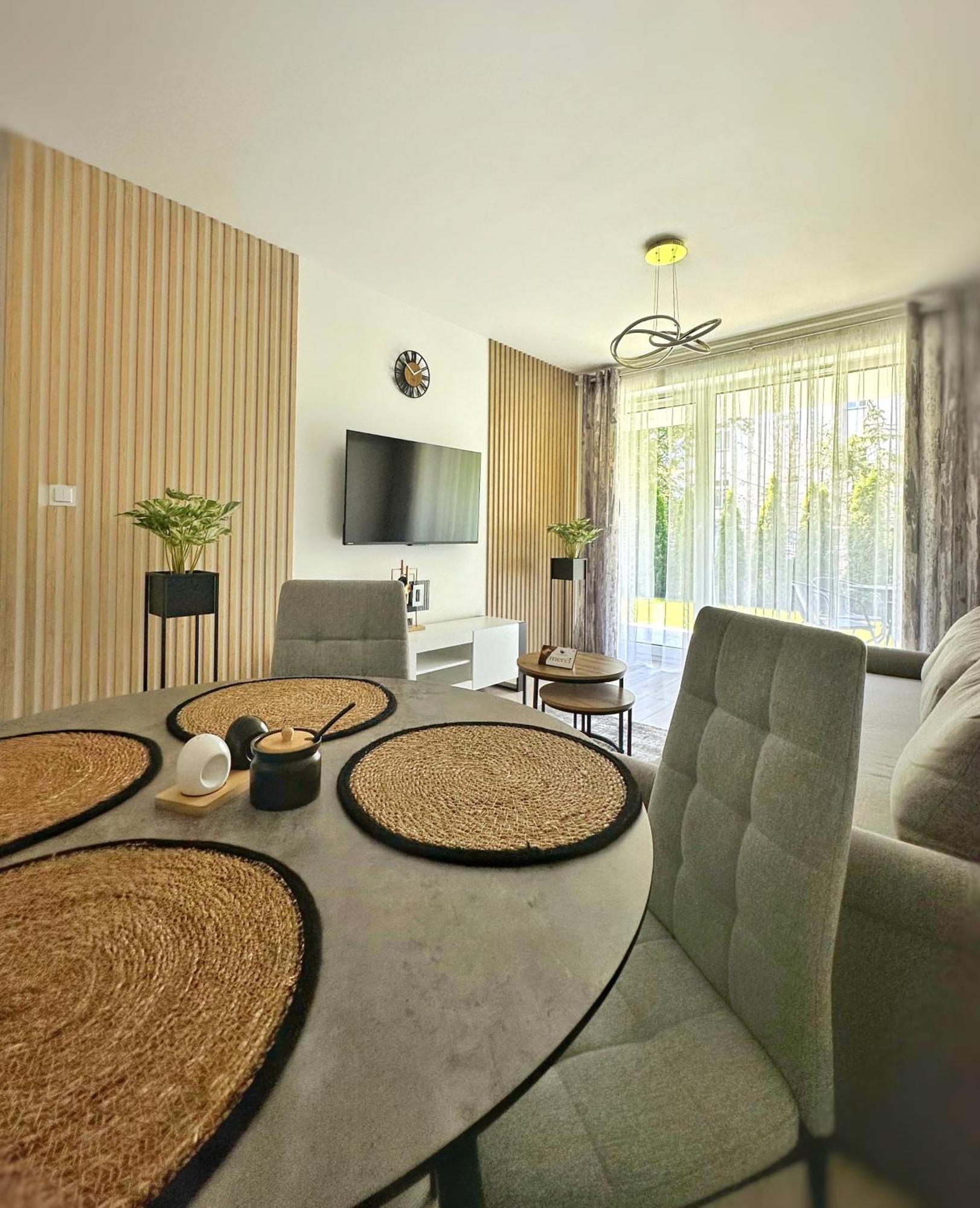 Apartament Whiteblue Kolobrzeg Z Duzym Ogrodkiem - 100 M Od Plazy! Whiteblue Kolberg Apartment Mit Grossem Garten - 100 M Vom Strand Entfernt! Whiteblue Kolobrzeg Apartman S Velkou Zahradou - 100 M Od Plaze! Exteriér fotografie